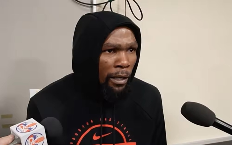 红果体育独家解析：面对三人包夹，杜兰特选择另一种